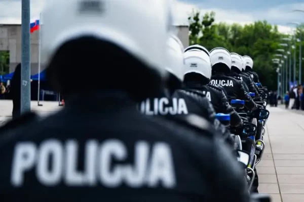 Bezpieczna jazda motocyklem: apel śląskiej policji na koniec sezonu