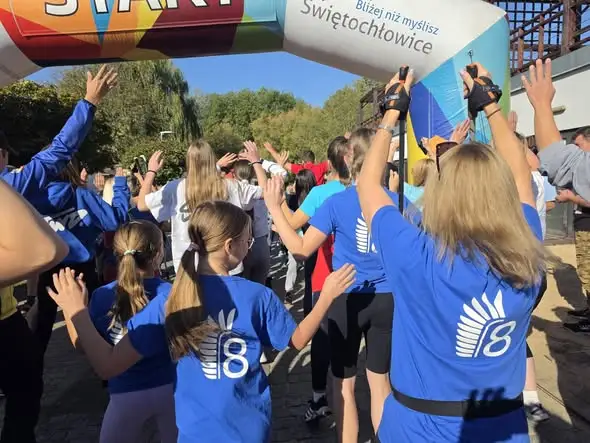Świętochłowice: Ósemka przeciwko przemocy – II Miejski Bieg i Nordic Walking