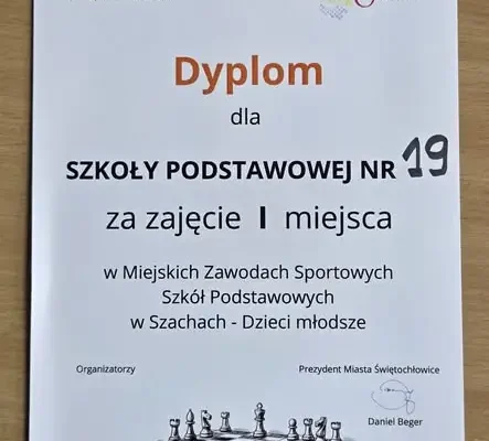 Szkoła Podstawowa nr 19 w Świętochłowicach gospodarzem miejskich zawodów w szachach